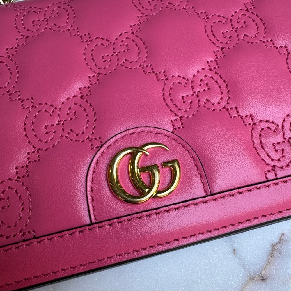 Gucci GG Matelassé Chain Wallet WOC Crossbody - Picture 4 of 14